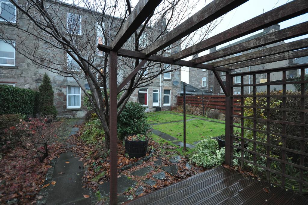 5 Wallace Street Apartment Dumbarton Exterior photo