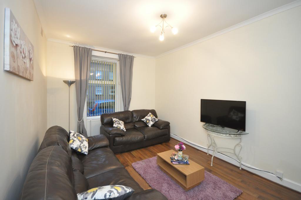 5 Wallace Street Apartment Dumbarton Exterior photo
